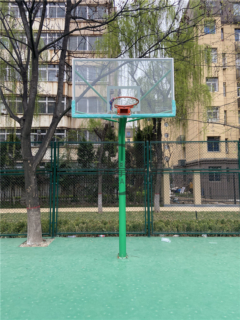西安雁塔區(qū)明德門唐城墻遺址公園籃球場籃球架案例