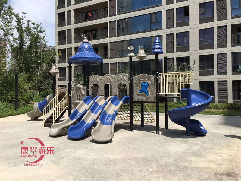 陜西渭南蒲城小區(qū)兒童滑梯游樂設(shè)施案例