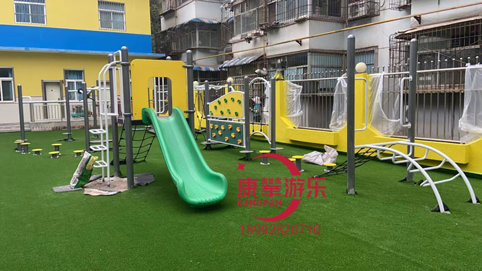 小區(qū)室外游樂設施