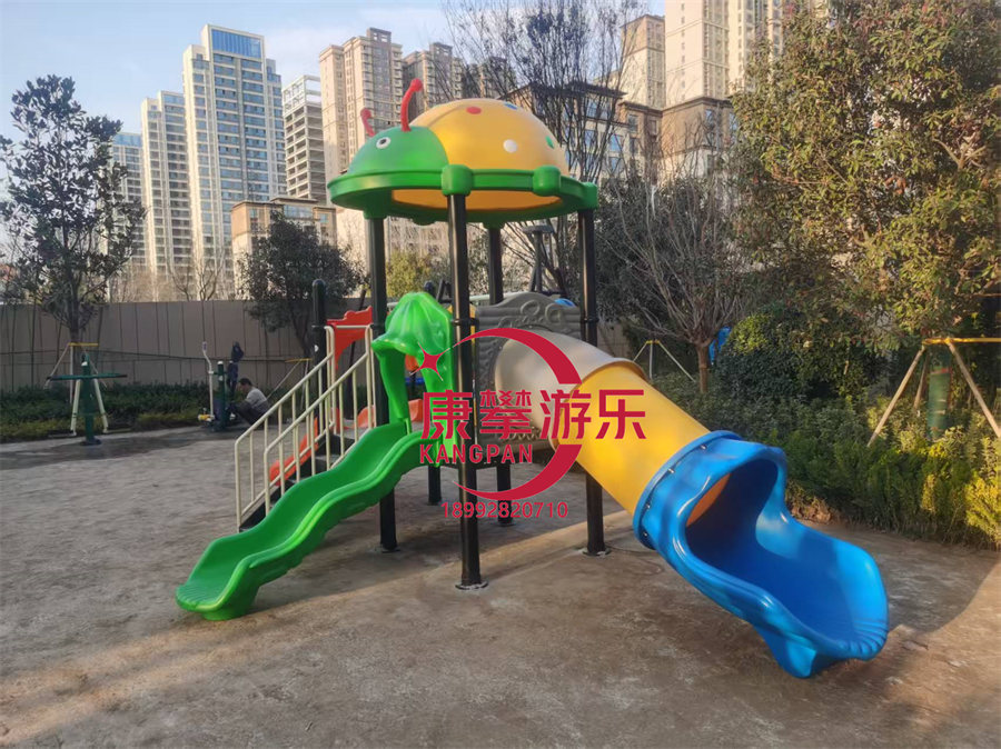 陜西金泰恒業(yè)房地產(chǎn)小區(qū)戶外兒童游樂(lè)設(shè)施案例